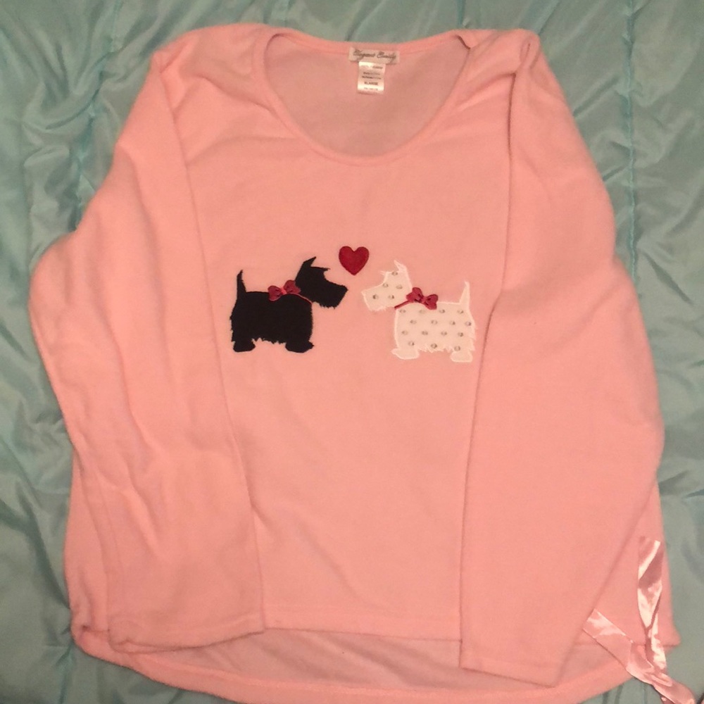 Pajama Set - Picture 2 of 7